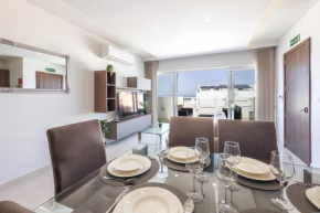 Penthouse with Seaviews and Country views, near Beaches